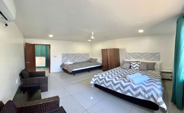 2 bedrooms, iron/ironing board, free WiFi, bed sheets