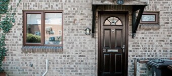 Tranquil 3B House- Sleeps 6, Garden & Free Parking