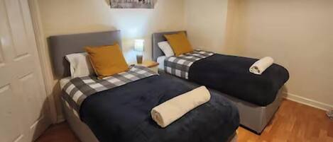 1 bedroom, WiFi, bed sheets