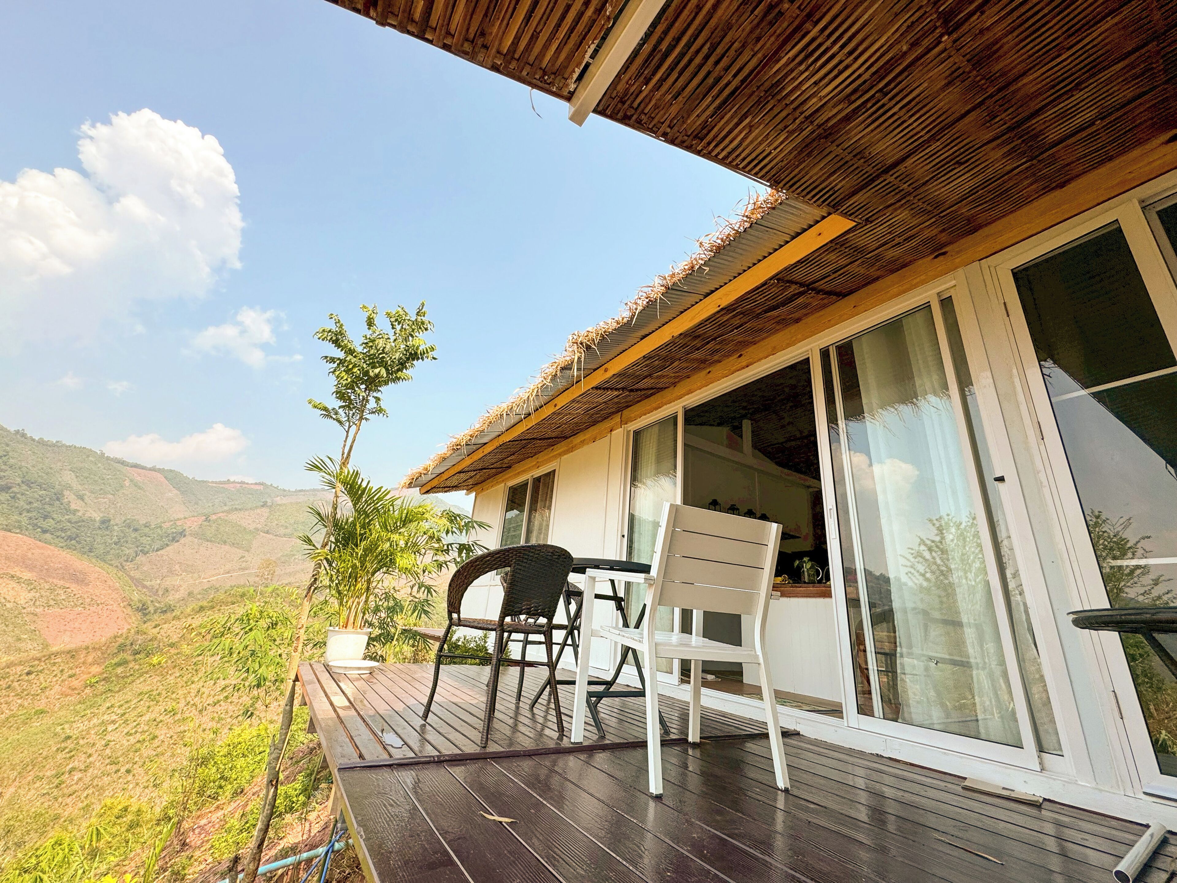 ห้องแฟมิลี่สำหรับสี่ท่าน, วิวภูเขา | บริเวณนั่งเ  ล่น | ทีวี