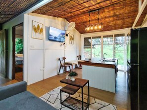 Family - Two Bedrooms (Baan M01) | Living area