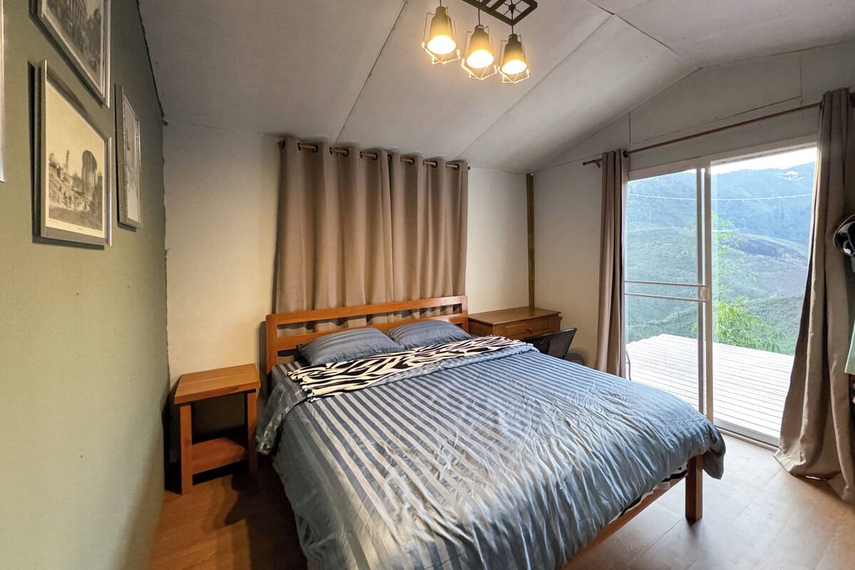 Familien-Vierbettzimmer, Bergblick | Kostenloses WLAN
