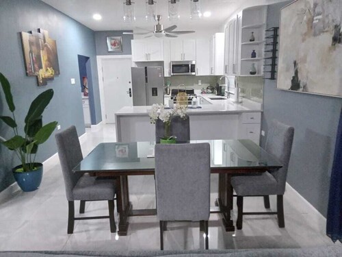Very Large, charming 2- bedroom house in quaint Portmore with AC