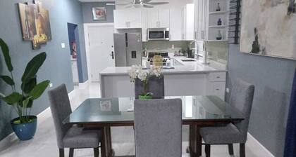 Very Large, charming 2- bedroom house in quaint Portmore with AC