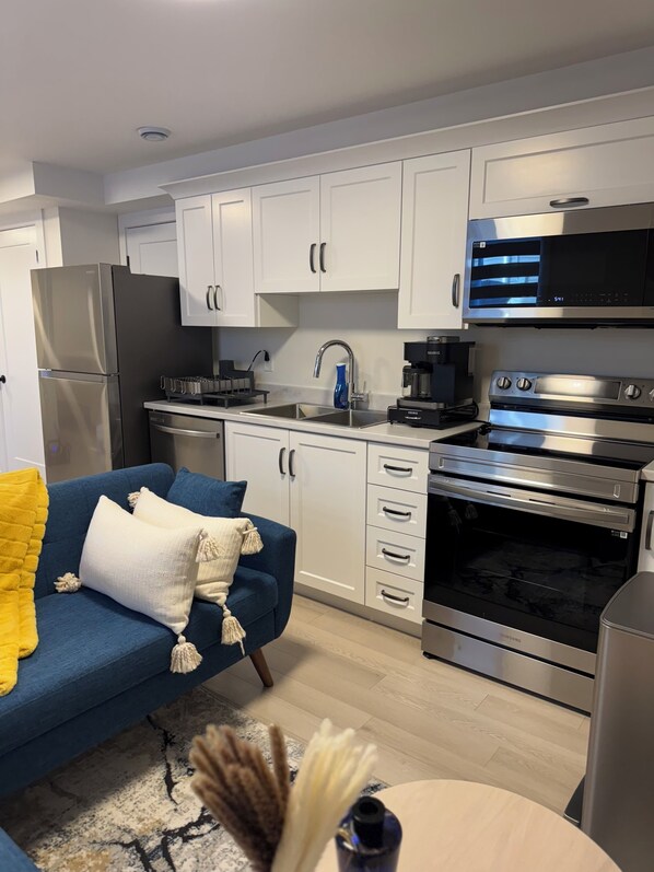Microwave, oven, stovetop, dishwasher
