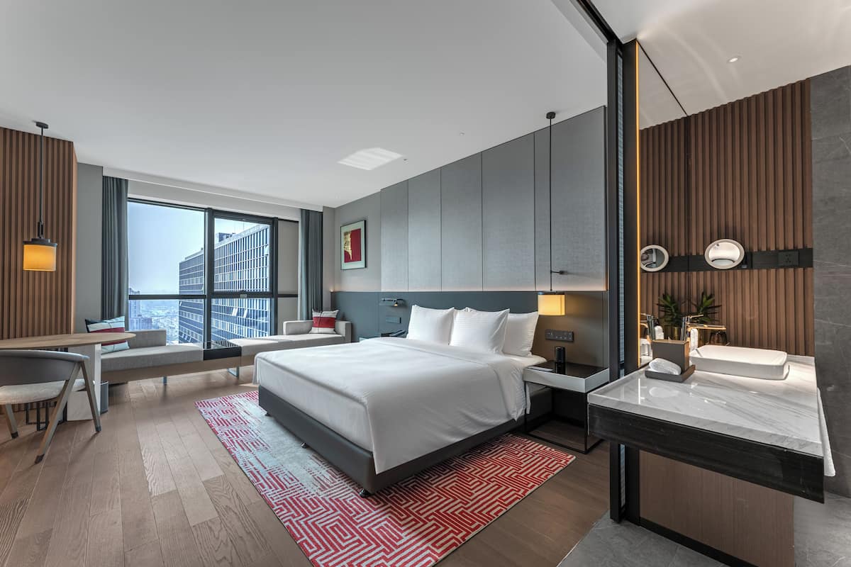 Chambre Simple Supérieure, vue ville