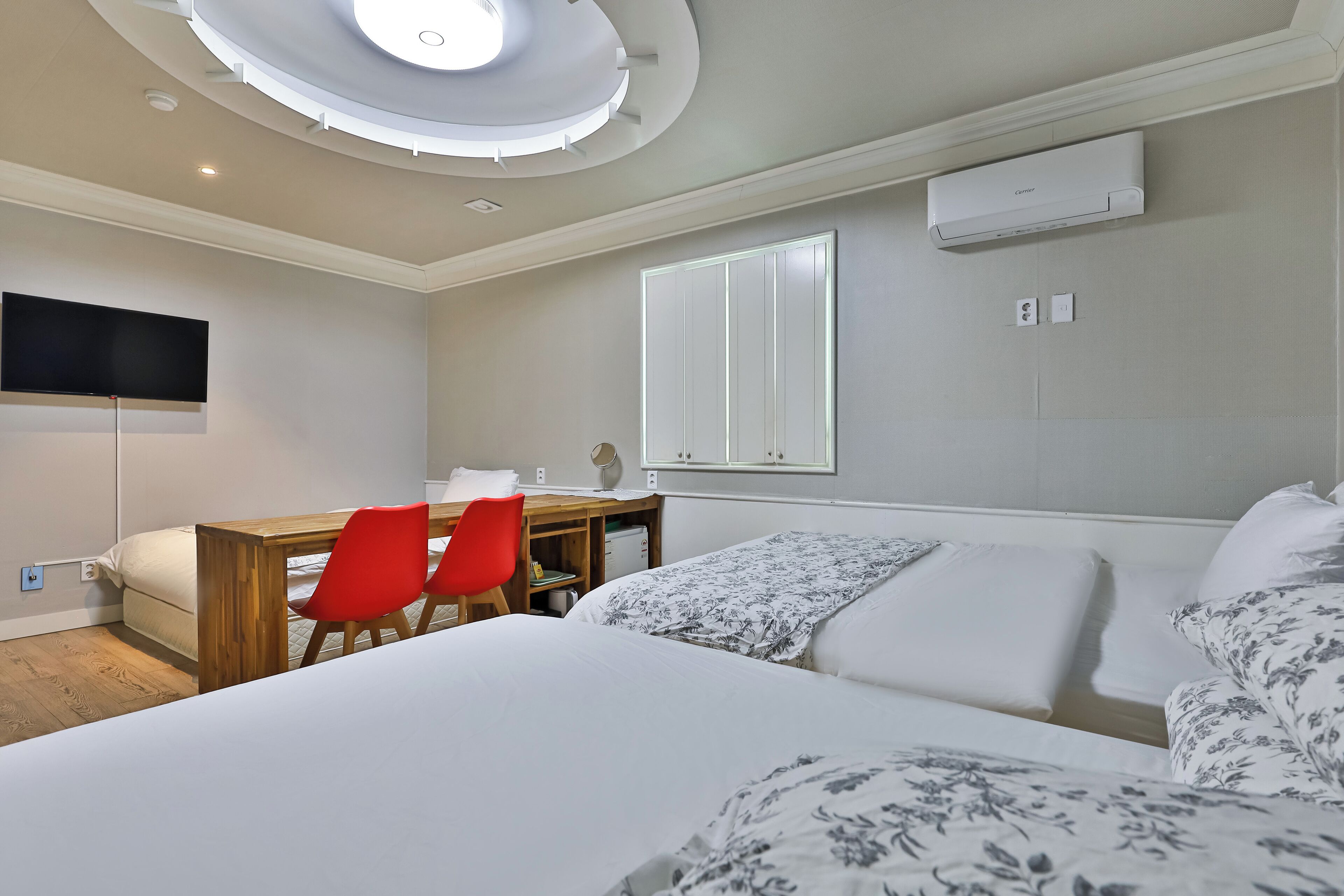 Desk, laptop workspace, soundproofing, iron/ironing board