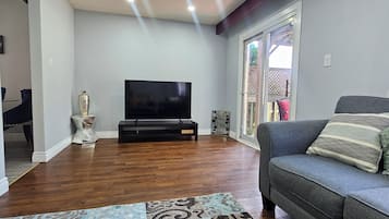 TV