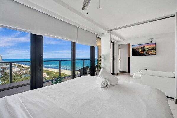 2 عدّة غرف نوم ومكواة/لوح كي وسرير سفر وواي فاي مجانًا