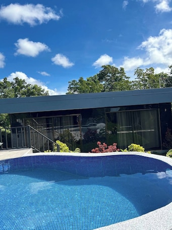 Pool. Esmeralda Residence