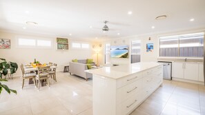 Interior - 27a Dowling St - ducted air con, ground floor, close to the waterfront (Nelson Bay)