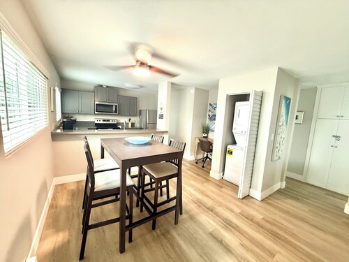 Charming 2-bedroom condo in pleasant Torrance with Pool