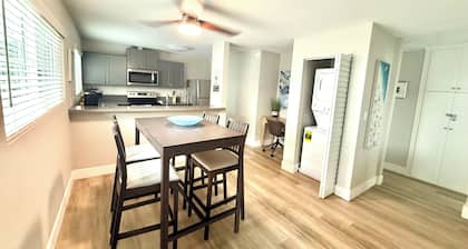 Charming 2-bedroom condo in pleasant Torrance with Pool