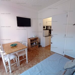 1 bedroom, iron/ironing board