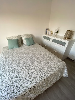1 chambre, accès Internet