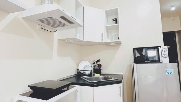 Condo, 1 Bedroom | Private kitchen