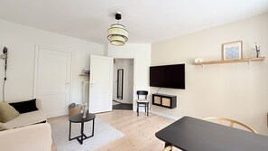 テレビ、ステレオ