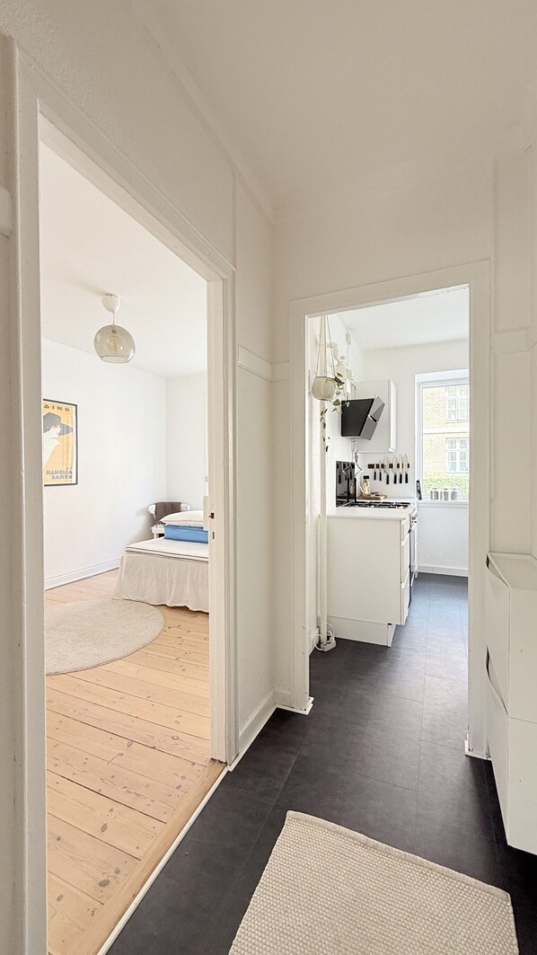 1 bedroom, iron/ironing board, travel cot, free WiFi