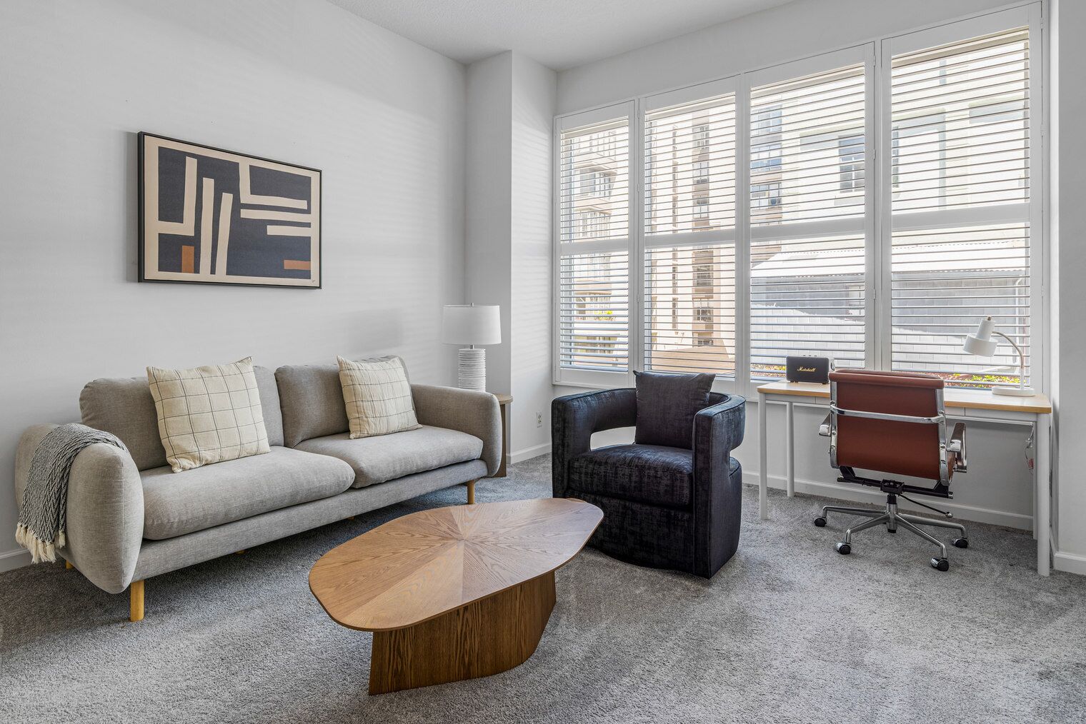 Fernseher, Stereoanlage