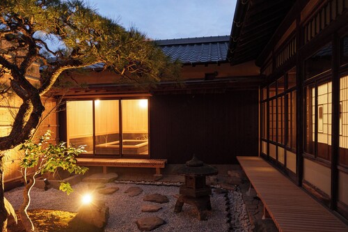 Itoshima Fukae Old Private House Inn Renovated