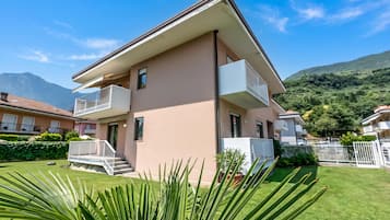 Appartement Standard, 2 chambres, balcon (The Olive Tree Garden With Mountain) | Extérieur