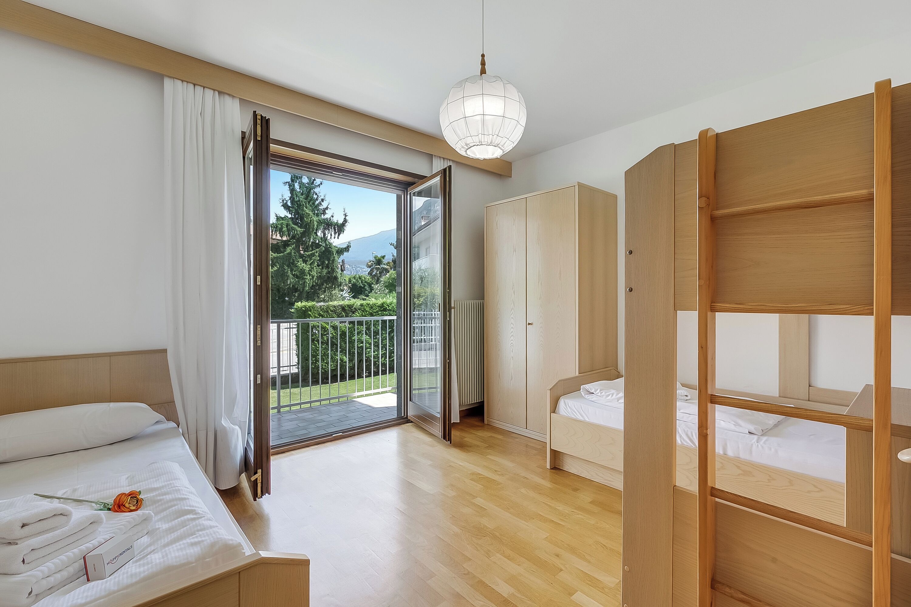 2 bedrooms, WiFi, bed sheets