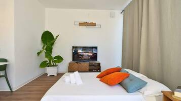 3 Schlafzimmer, Bügeleisen/Bügelbrett, Bettwäsche