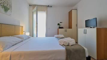 3 camere, ferro/asse da stiro, lenzuola