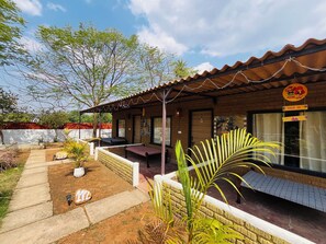 Exterior - Alampat Nest (Rajgarh)