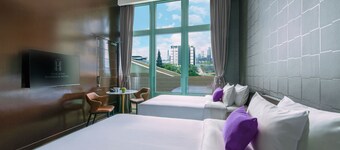 Hong Kong Harbour Hotel