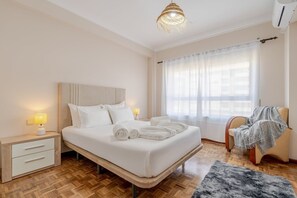 1 bedroom, iron/ironing board, internet, bed sheets