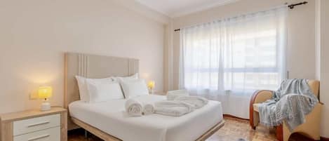 1 chambre, fer et planche à repasser, accès Internet, draps fournis