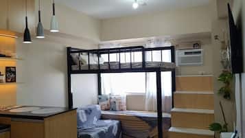 1 habitación, internet y ropa de cama