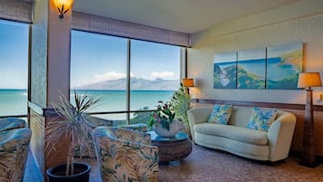 Área de estar no saguão