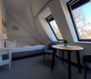 Phòng 3, quang cảnh vườn | Truy cập Internet không dây miễn phí 