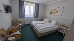 Phòng đôi Tiêu chuẩn, phòng tắm riêng, quang cảnh vườn | Truy cập Internet không dây miễn phí 