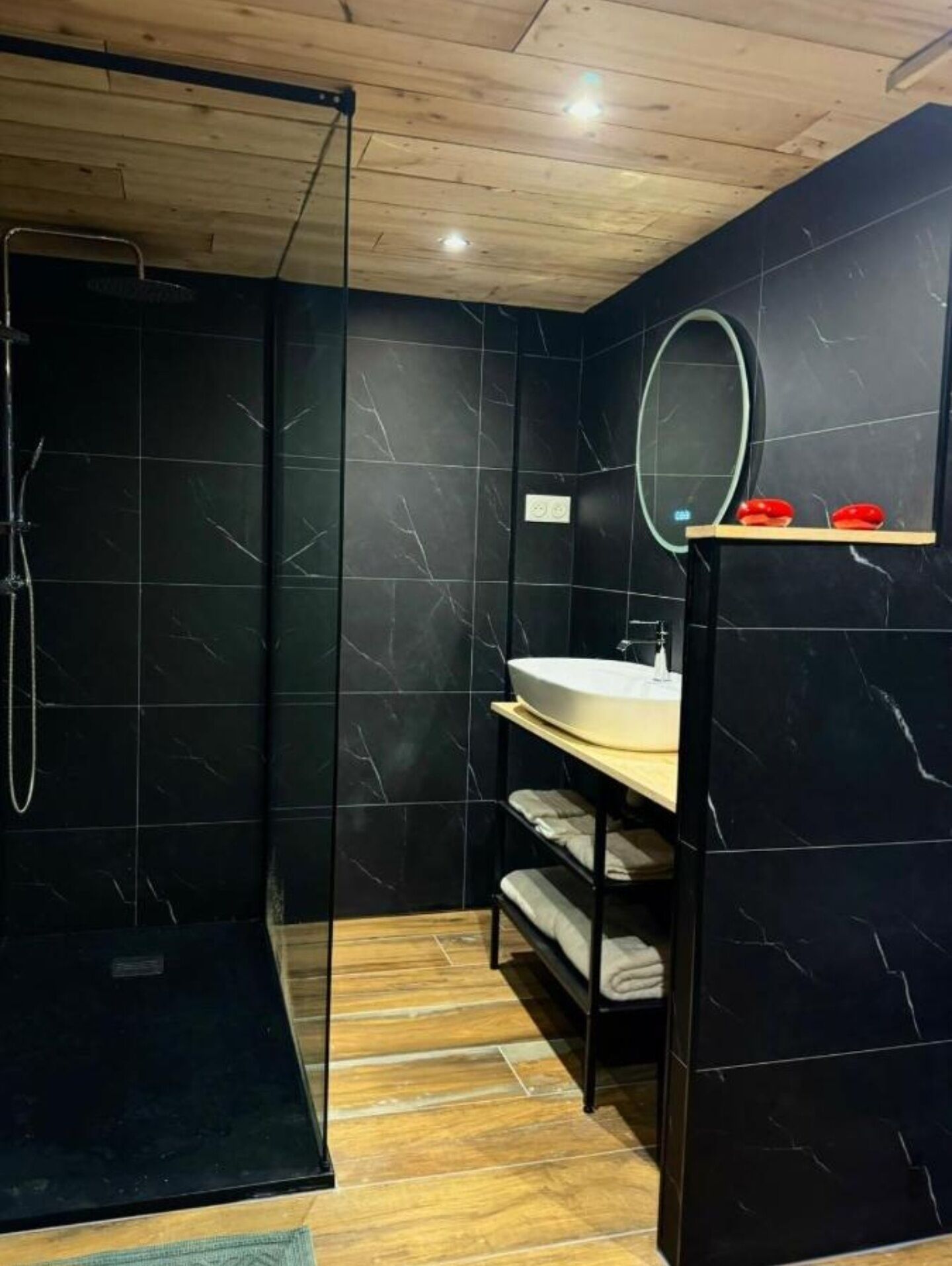 Shower, towels, soap, shampoo