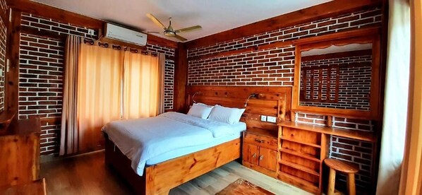 Habitación doble Deluxe, vista a la montaña | Wifi gratis 