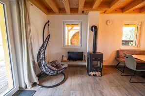 Interior - Villa with terrace, sauna near the border triangle (Seltschach )