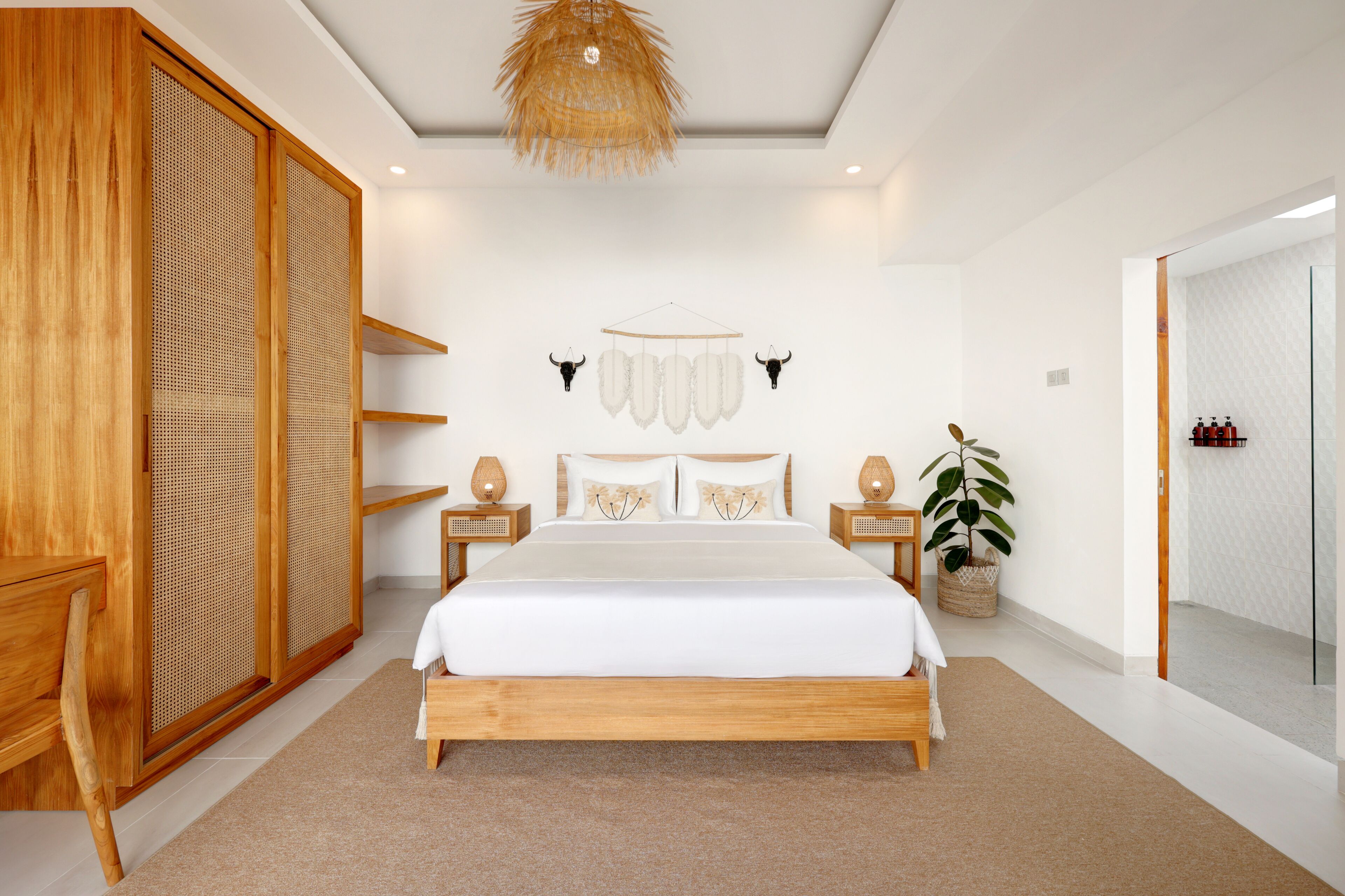 Deluxe villa, niet-roken | Een kluis op de kamer, een strijkplank/strijkijzer, gratis wifi