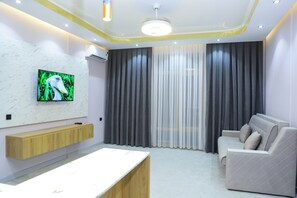 Lyxrum | Arbetsyta för laptop, gratis wi-fi och sängkläder