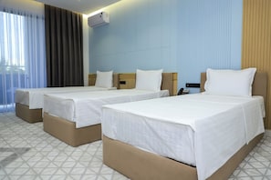 Laptop workspace, free WiFi, bed sheets