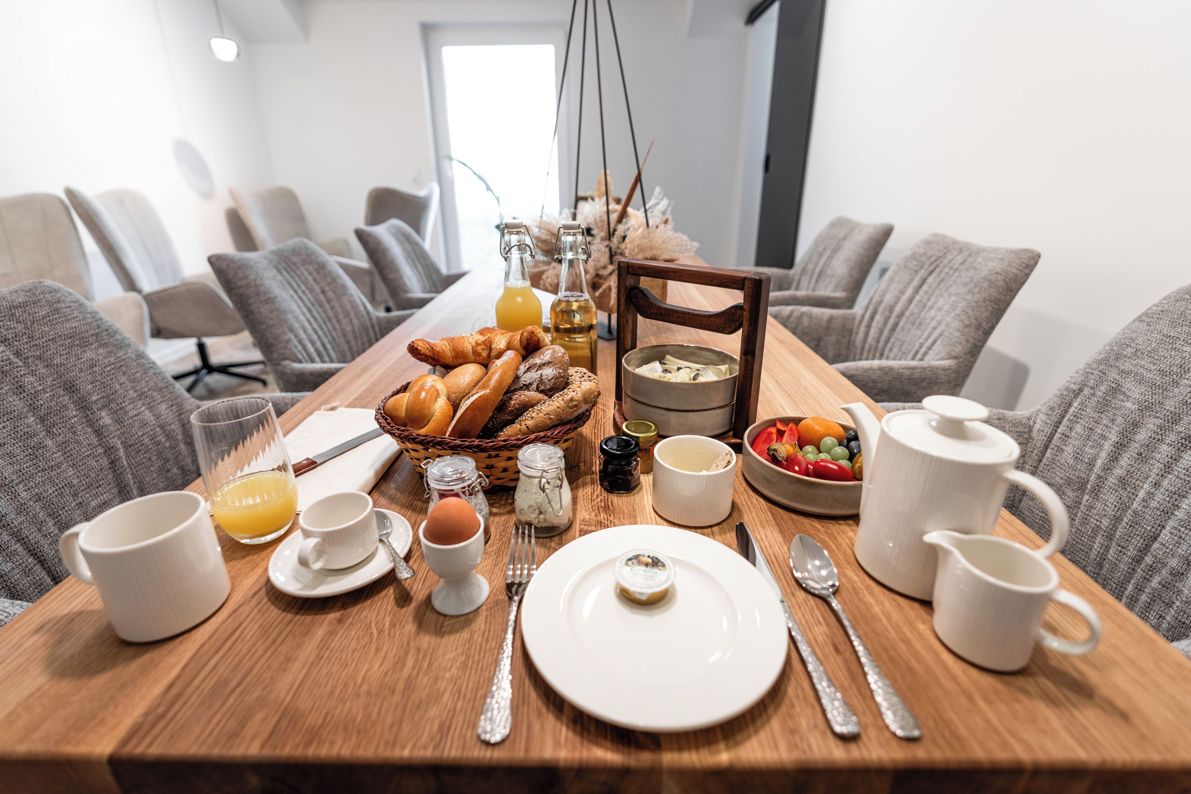 Desayuno de cocina local (EUR 15 por persona) 