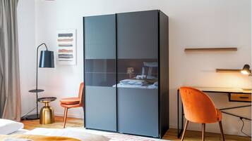 Iron/ironing board, free WiFi