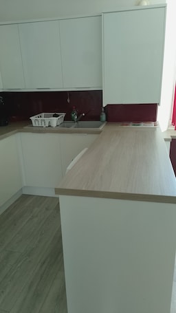 Private kitchen. Lovely flat near Glasgow