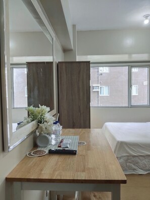 1 camera, ferro/asse da stiro, accesso a Internet, lenzuola