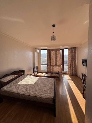 Classic Room | Free WiFi