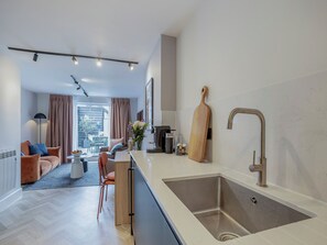 Interior - Restharrow - UK49244 (Whitstable)