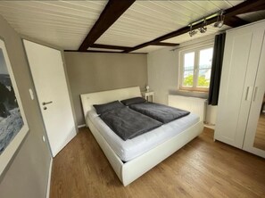 2 間睡房、Wi-Fi、床單