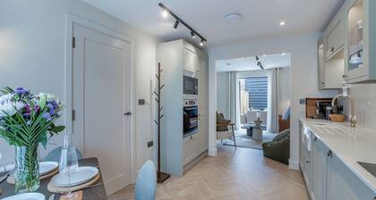 New build property in a great location for a seaside holiday.